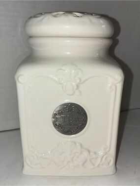THL Classic White Ceramic Tea Canister with Ornate Medallion